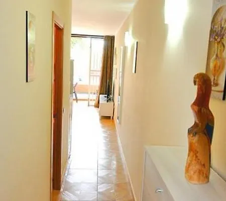 شقة Cozy With Amazing Views To Garden Next To The Ocean طوستا ديل سيلونثيو